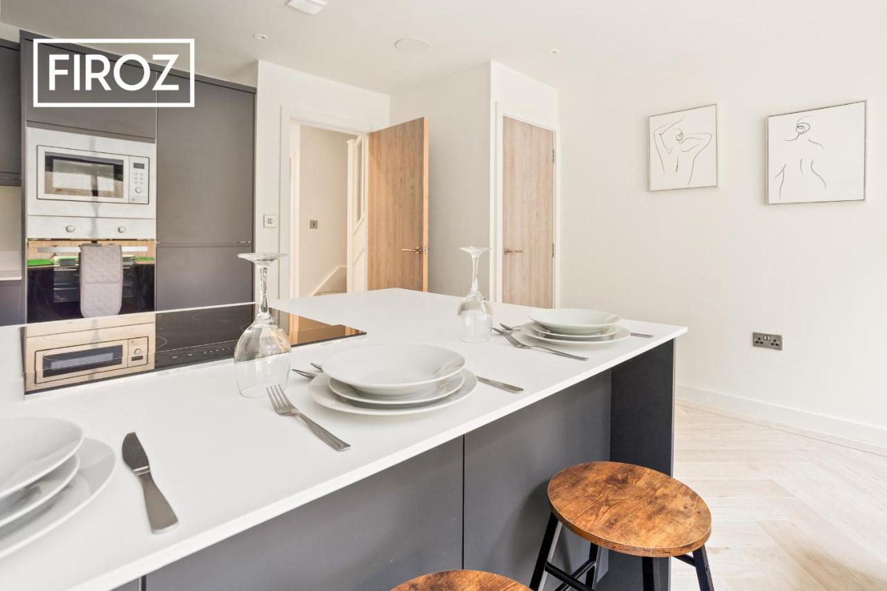 Spacious 4 Bedroom 3 Bath House For Families & Contractors With Free Parking, Fast Wi-Fi & Netflix By Firoz Property Management Leeds  Kültér fotó