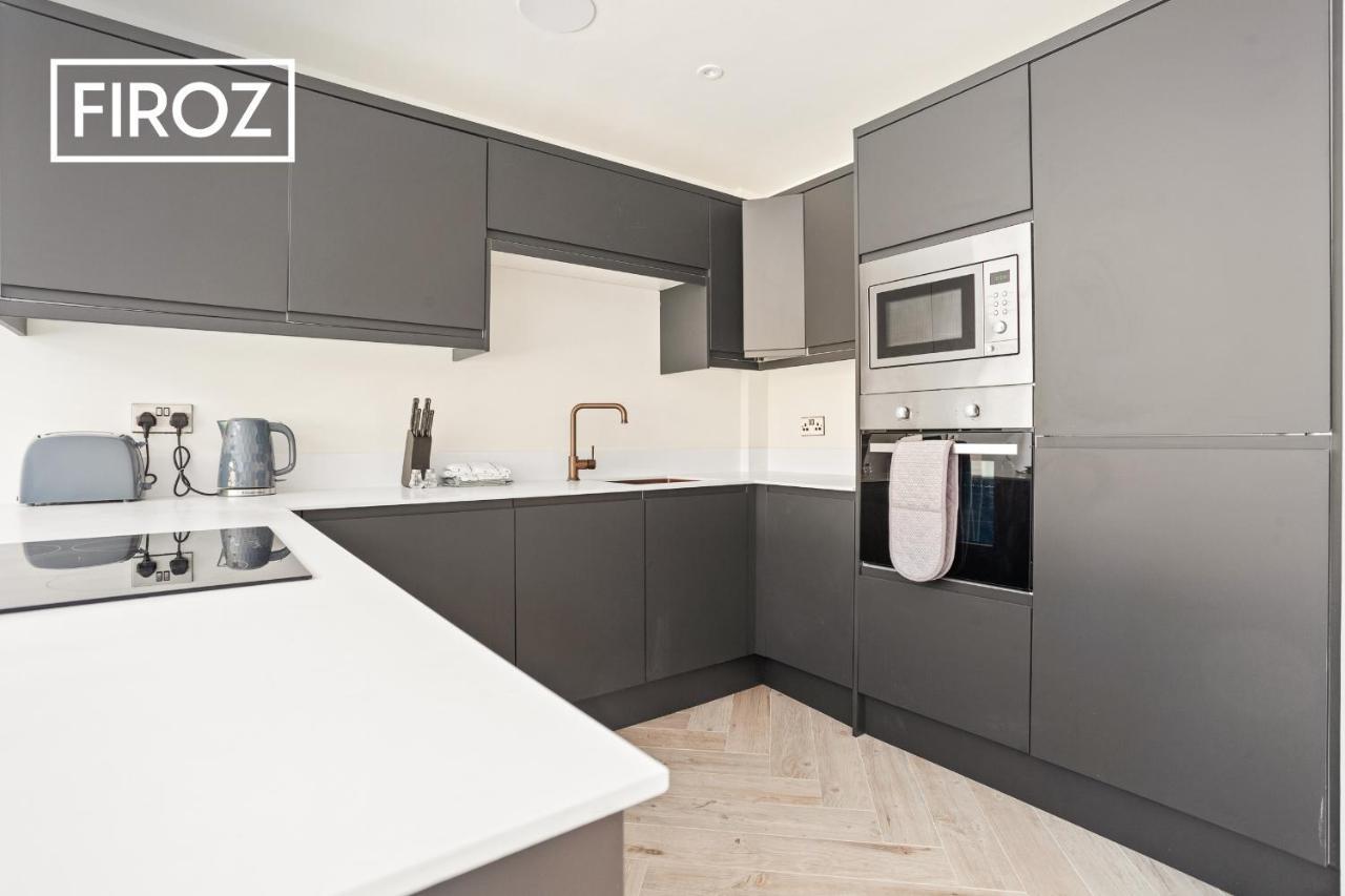 Spacious 4 Bedroom 3 Bath House For Families & Contractors With Free Parking, Fast Wi-Fi & Netflix By Firoz Property Management Leeds  Kültér fotó