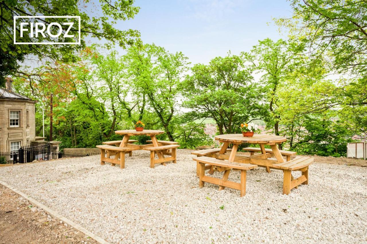 Spacious 4 Bedroom 3 Bath House For Families & Contractors With Free Parking, Fast Wi-Fi & Netflix By Firoz Property Management Leeds  Kültér fotó